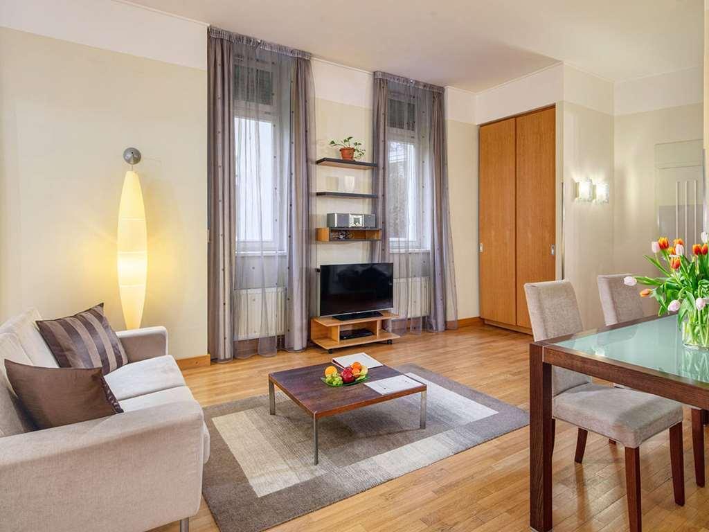 Mamaison Residence Belgicka Prag Zimmer foto