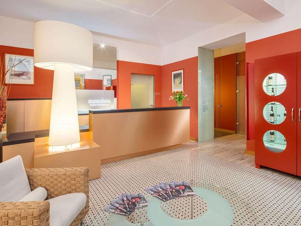 Mamaison Residence Belgicka Prag Interior foto